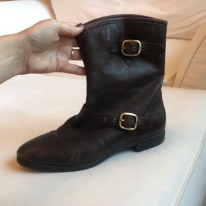 Ugg leather boots
